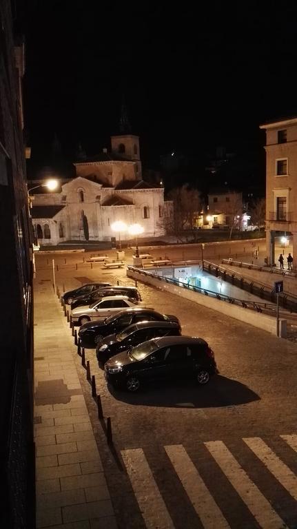 Апартаменты El Balconcito De San Millan Сеговия Экстерьер фото